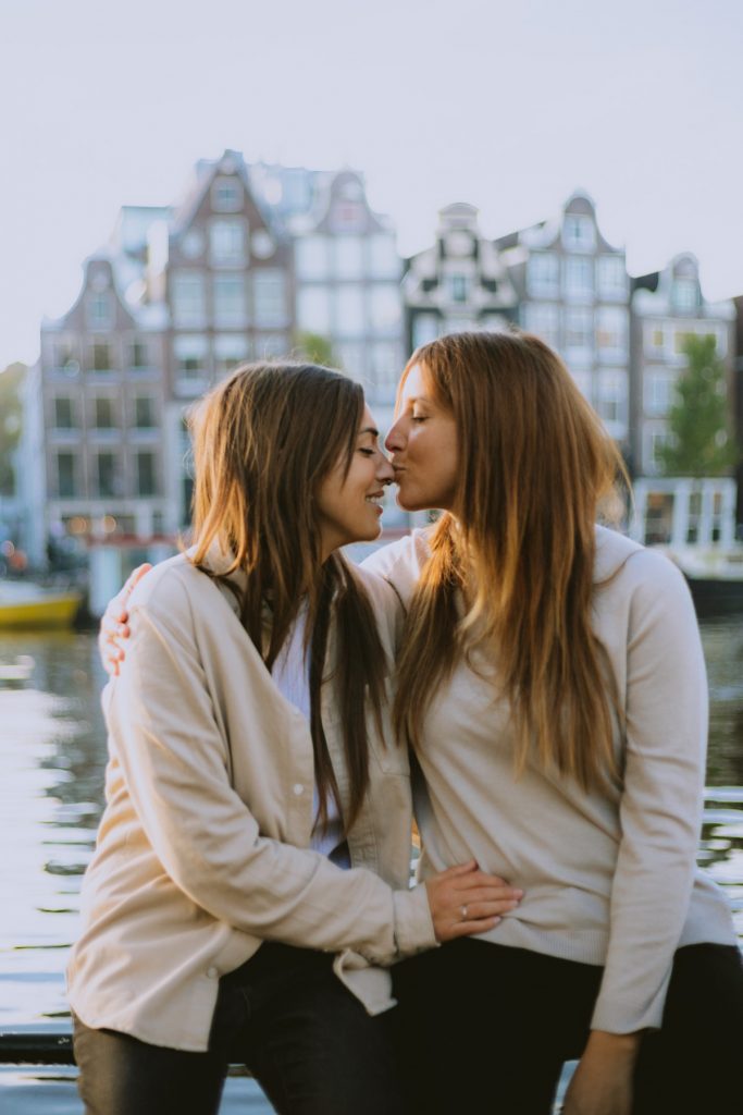 Queer fotograaf koppel fotoshoot Amsterdam